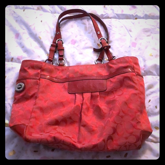 Large coach purse - Picture 1 of 5